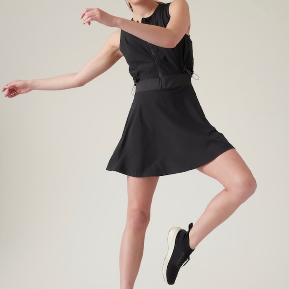 Athleta VENTURE OUT DRESS